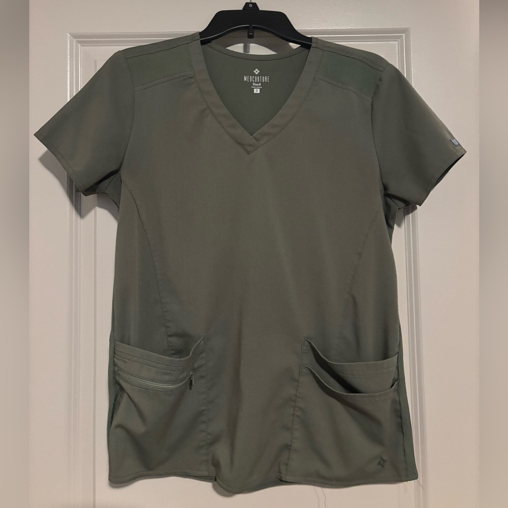Med Couture Green V-Neck Scrub Top